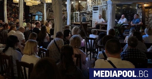 Основателят на корпорация КУБ Олег Невзоров обяви в понеделник че