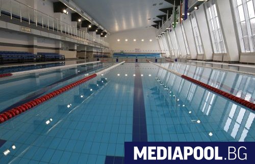 10 годишно момиче се удави в басейна на хотел в
