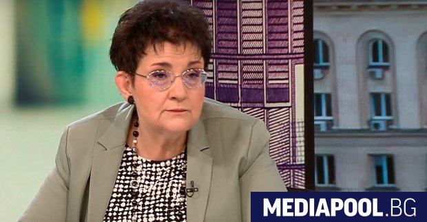 Кабинетът Радев е избрал тактиката на плавна стабилизация вместо шокова