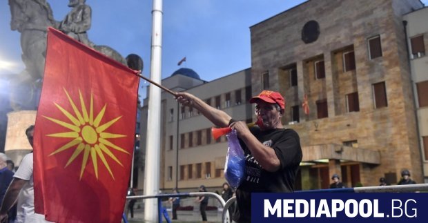 Фондация Македония обяви че отменя планираната за тази неделя блокада