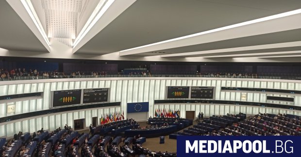 Европейският парламент одобри днес нови правила за връщане на граждани