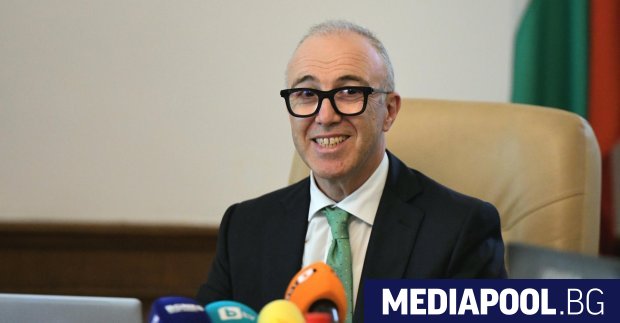 Новият състав на Централната избирателна комисия встъпи в длъжност за