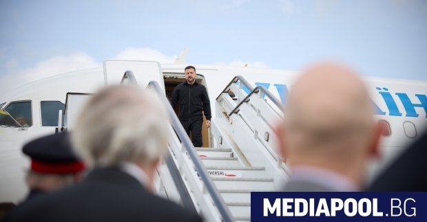 Украинският президент Володимир Зеленски заяви днес че е пристигнал във