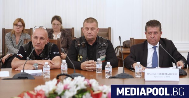 Комисията за финансов надзор КФН ще сформира работна група която