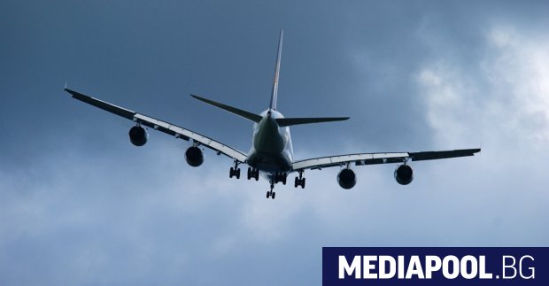 11 души са загинали при самолетна катастрофа близо до град