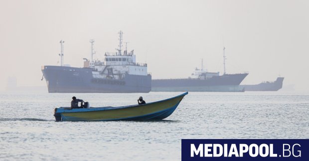 Иран определи като неприемлив всеки маршрут през Ормузкия проток който