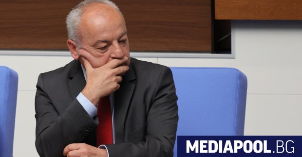   Европейската комисия ЕК твърдо ще продължи процедурата за обявяване