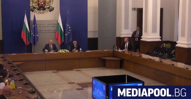 Кабинетът на Румен Радев стартира обещаната в предизборната кампания която
