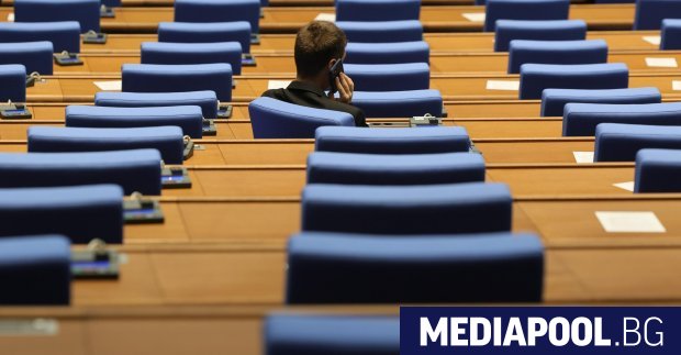 Управляващите от Прогресивна България ПБ дадоха на формациите от опозицията