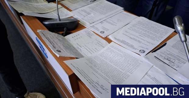 България е страната на частните колекции на класифицирани документи и
