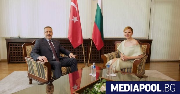 Смятам че България е свободна страна в която може както