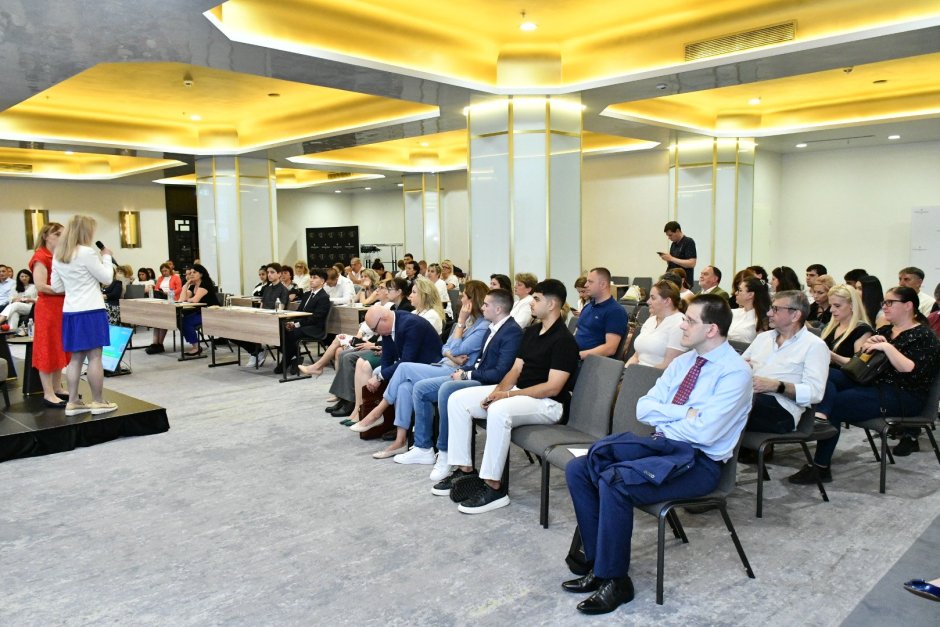 Сн. Тони Тончев