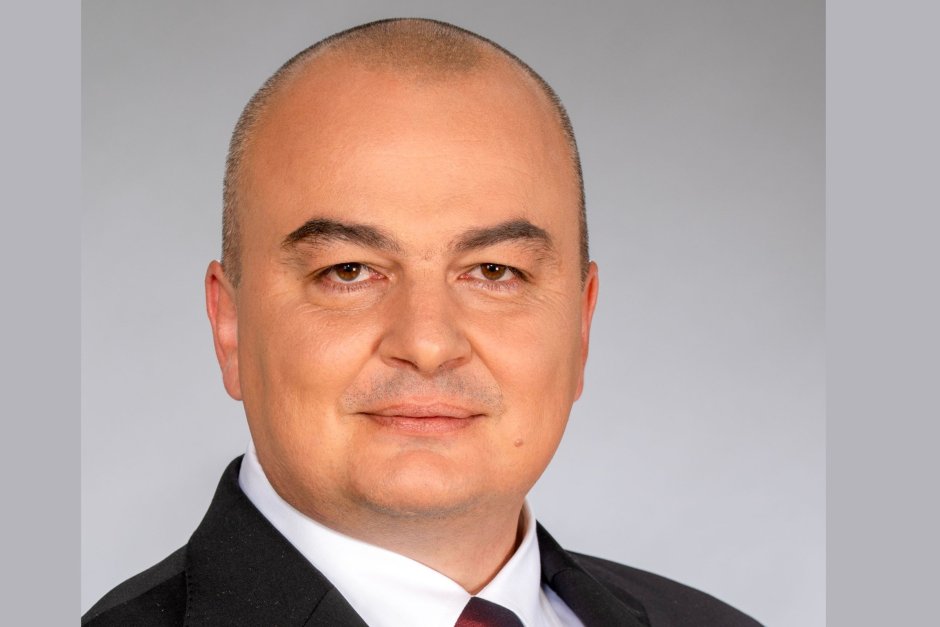 Пламен Абровски