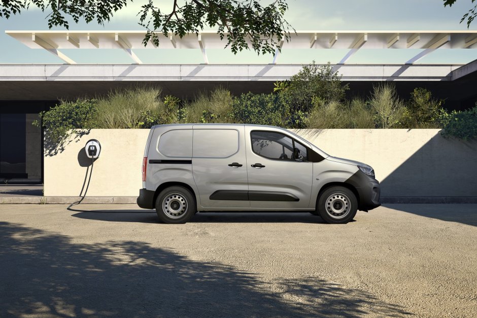 PEUGEOT Partner Active: адаптивният работен автомобил за бизнеса