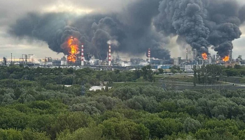 Украински дронове атакуваха Московската нефтена рафинерия за втори път тази седмица Сн.The Moscow Times