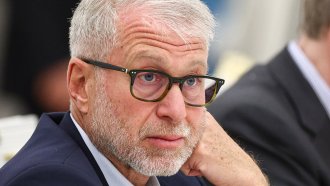 Зеленски каза, че Роман Абрамович е идвал в Киев с предложен