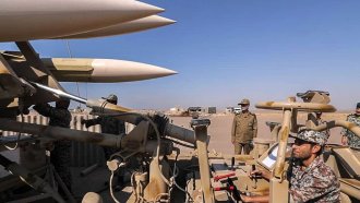 САЩ и Иран подновиха войната след свалянето на аме