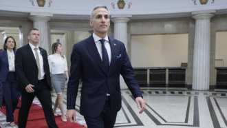 Инициативен комитет може да издигне Андрей Гюров за президент
