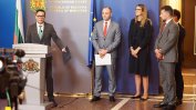 Първа стъпка към извънсъдебно споразумение между България и собственика на "Лукойл" у нас