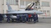 Правителството планира 19 млрд. евро за отбраната, но със заеми и в бъдеще време