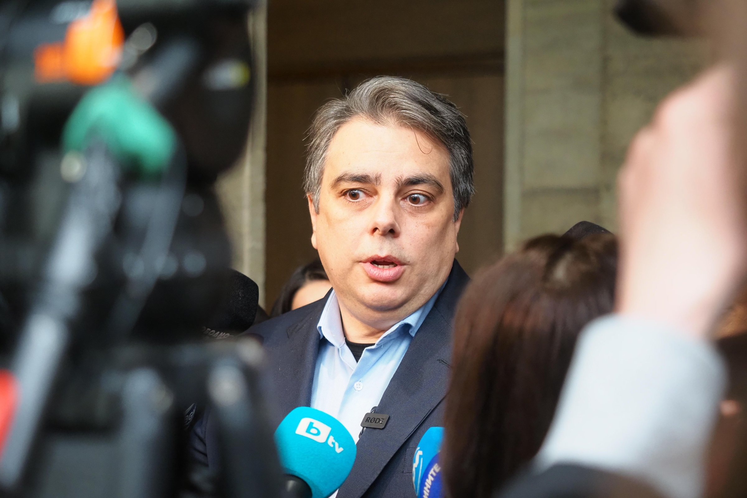 Асен Василев: Ще подкрепим Андрей Гюров за президент, ако се кандидатира