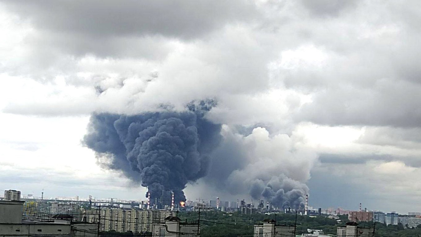 Трима загинали при украинска атака с дрон срещу Московска област