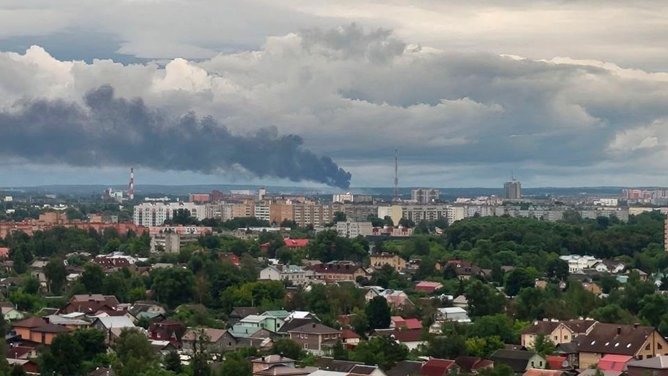 Нова вълна от украински удари по руска петролна инфраструктура