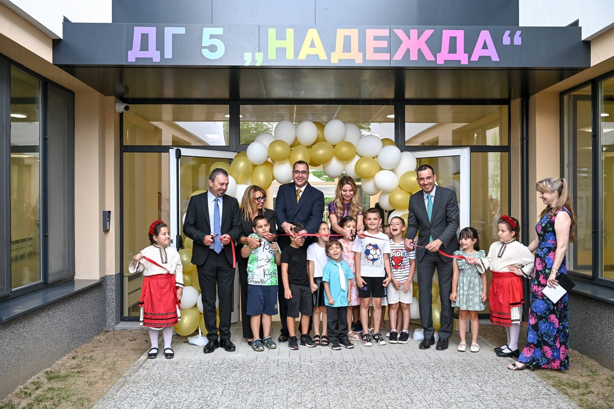 Заради нарушения Столичната община взе на ръчно управление строителния контрол във "Връбница"