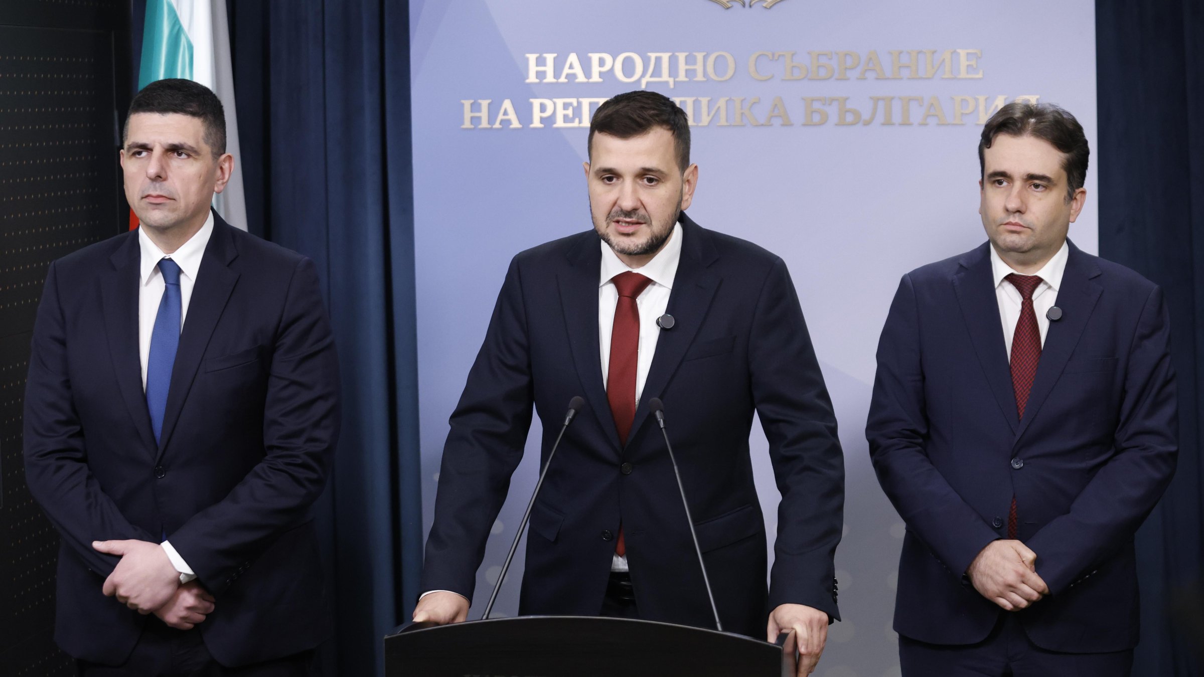Опозицията за липсата на вето: Това става, когато цялата власт е в един човек