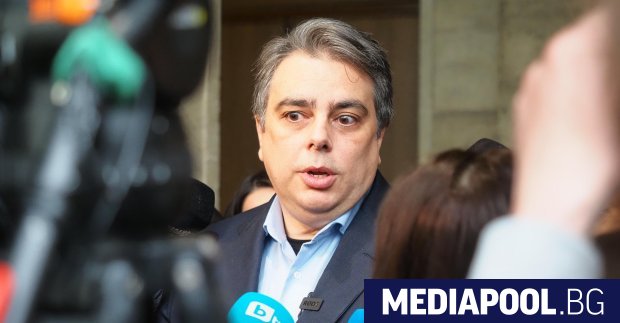 Гюров беше председател на нашата парламентарна група много ясно че