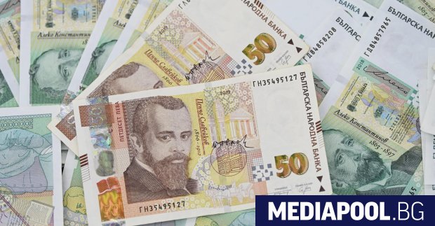 Почти 95 процента от цялата левова циркулация е изтеглена от