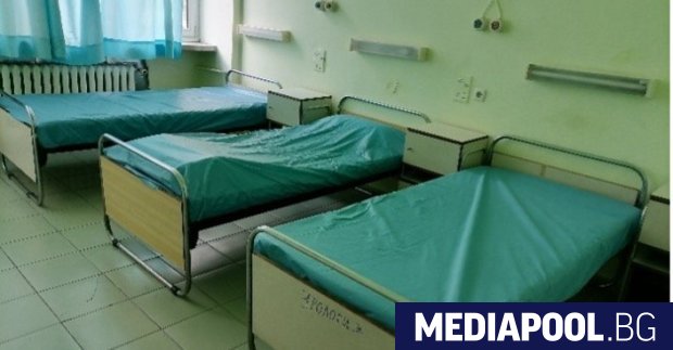 Все по често четем за болнични отделения които затварят заради