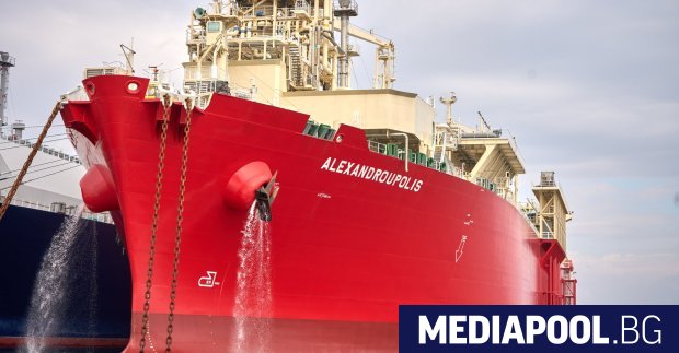 Танкер втечнен газ е бил доставен от компанията Шел Shel