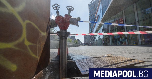 Няколко души загинаха при пожар в строяща се сграда в