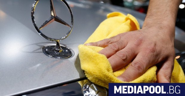 Германският автомобилен производител Мерцедес Бенц Mercedes Benz може да се