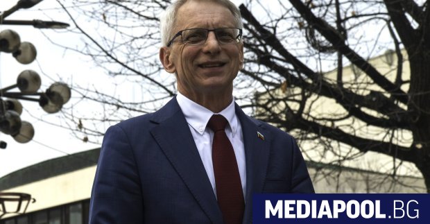 Премиерът Румен Радев все още не осъзнава достатъчно че всеки