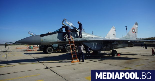 България може да стане алтернативен получател на полски изтребители МиГ