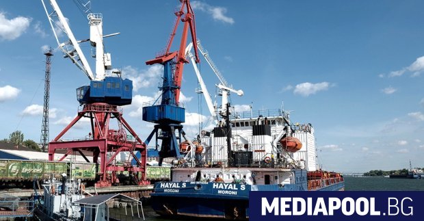 През изминалата нощ Украйна удари експортен терминал в Ростовска област