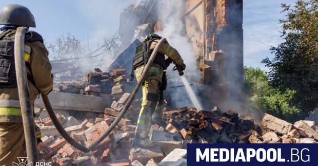 Руски удари по населени места на фронтовата линия в Източна