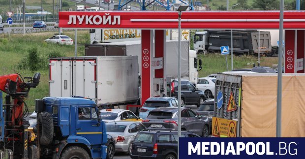 Русия е започнала морски доставки на бензин от Индия за