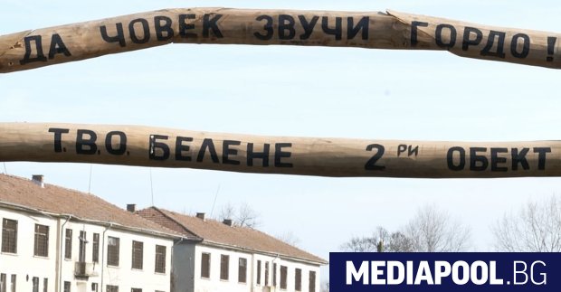 Журналистическата критика е необходима за демократичния дебат Но когато журналистът