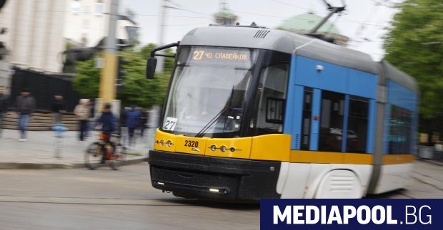 Спешен ремонт на трамвайните релси по бул България ще доведе