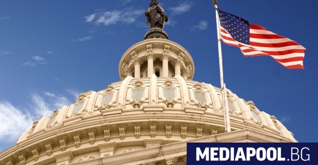 Камарата на представителите на САЩ снощи прие с огромно мнозинство