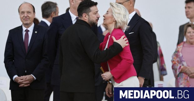 Председателят на Европейската комисия ЕК Урсула фон дер Лайен пристигна