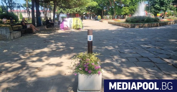 Фолк певецът Емрах Стораро ще бъде глобен за шофиране в