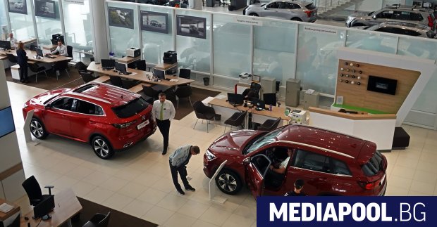 Износът на леки автомобили от Китай се увеличи с 80