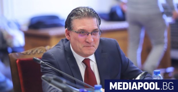   Бившият шеф на Булгаргаз Людмил Йоцов осъди прокуратурата да