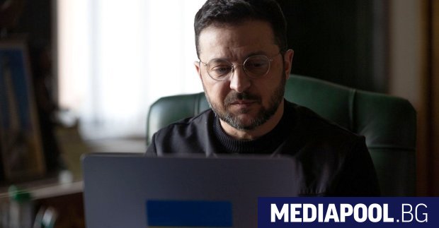 Президентът на Украйна Володимир Зеленски проведе среща за ударите с
