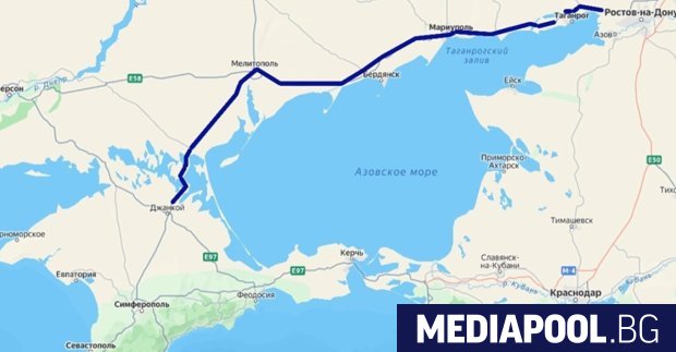 Т нар сухопътен мост от Русия към Крим който според