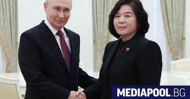 Руският президент Владимир Путин се срещна с външния министър на